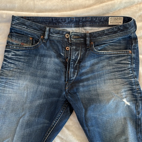 Diesel BRADDOM Vintage Style Distressed BLUE Denim 34W 34L slim-carrot fit - Picture 4 of 13